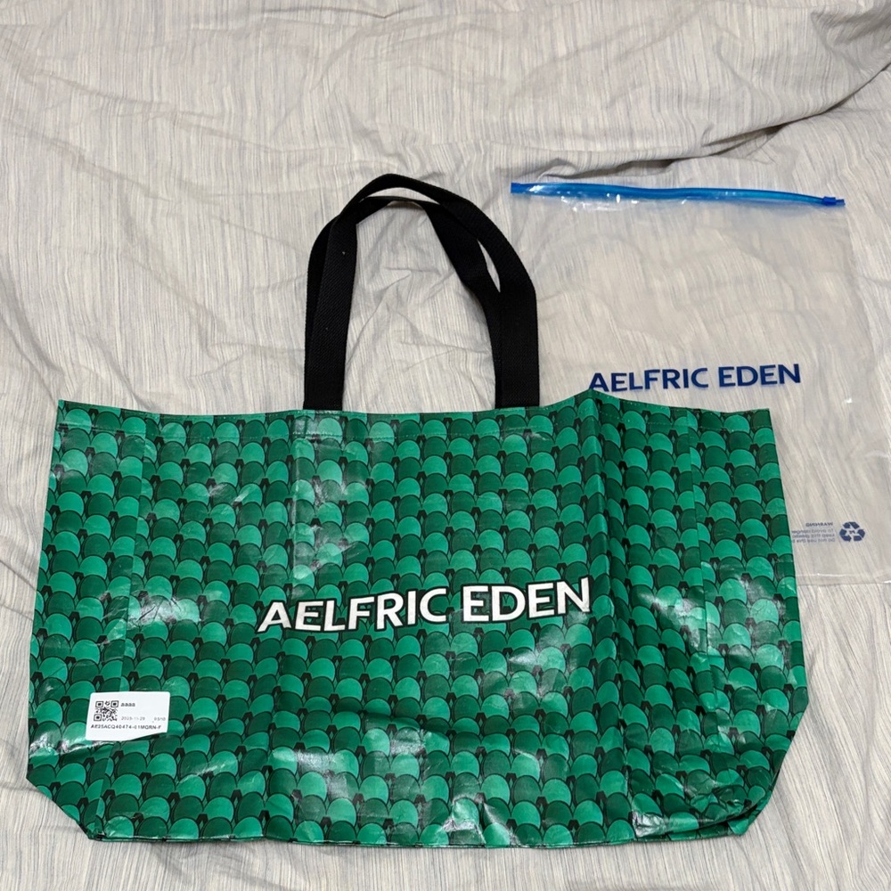 Aelfric Eden Green Tote Bag